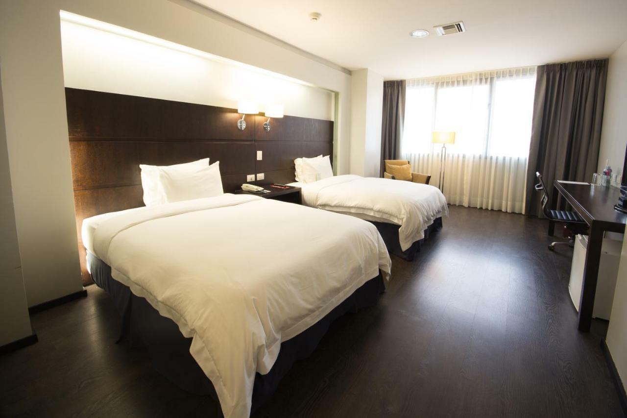 Standard Twin Room,1278151546:JPEG